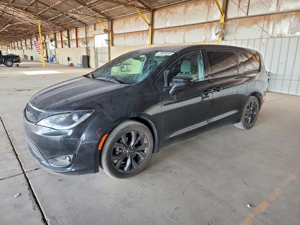 2020 CHRYSLER Pacifica