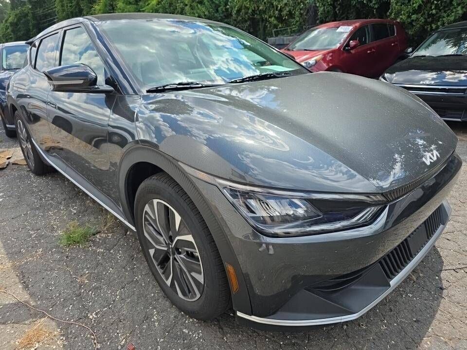 2024 KIA EV6