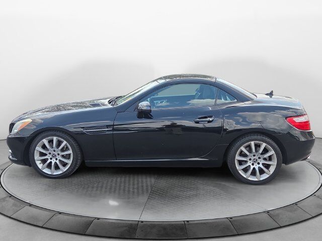 2016 Mercedes-Benz SLK-Class