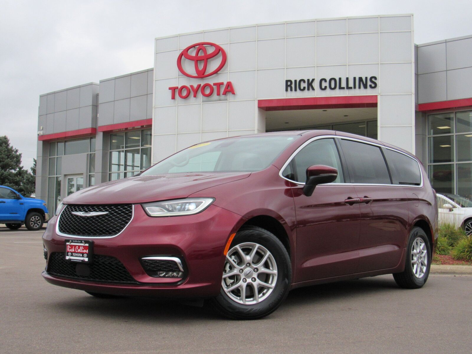2023 CHRYSLER Pacifica
