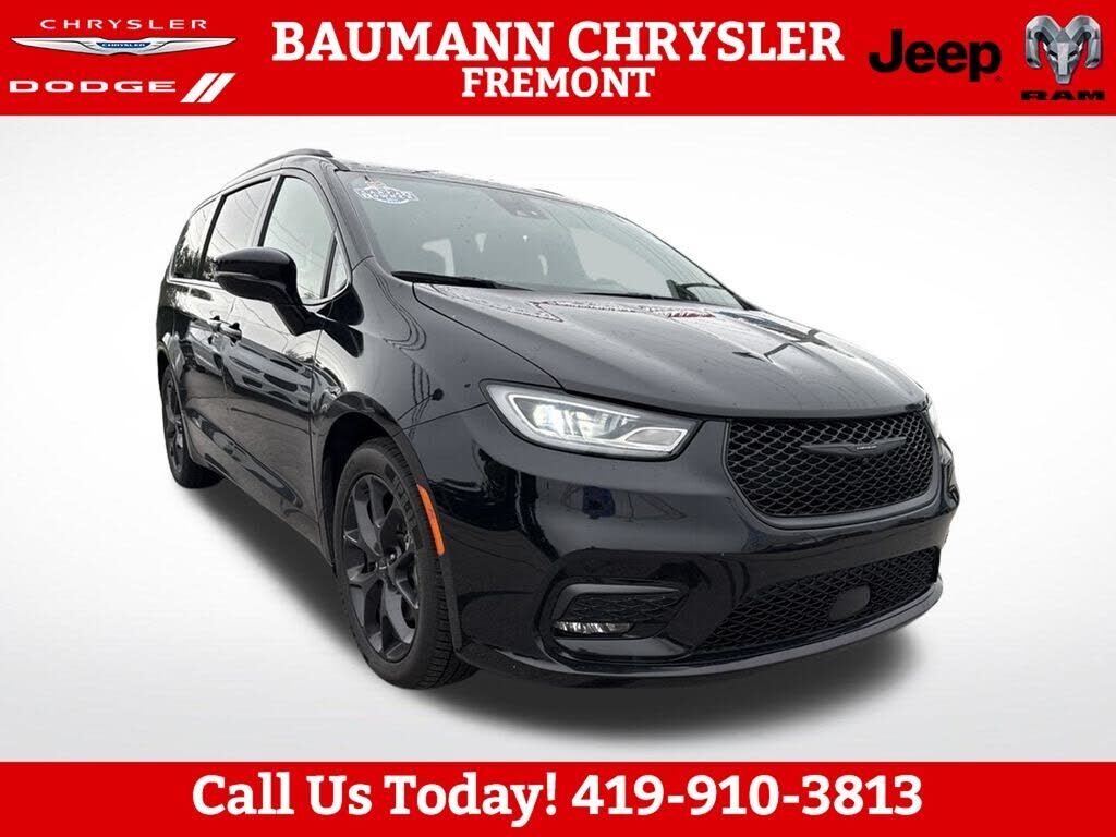 2025 CHRYSLER Pacifica