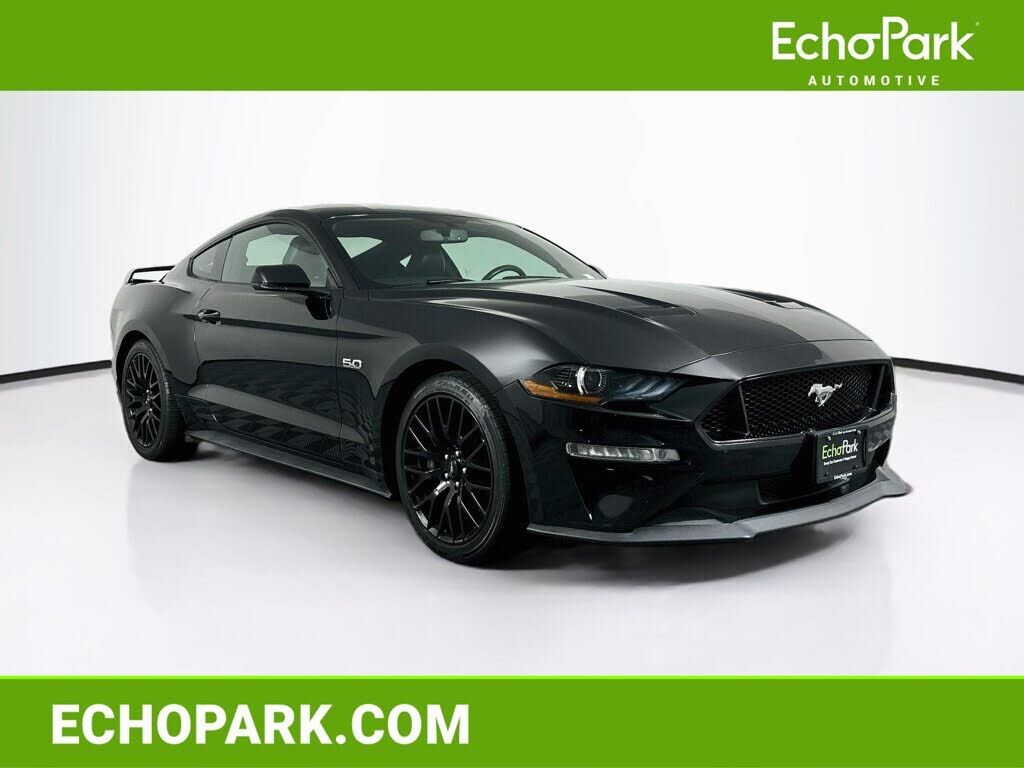 2020 FORD Mustang