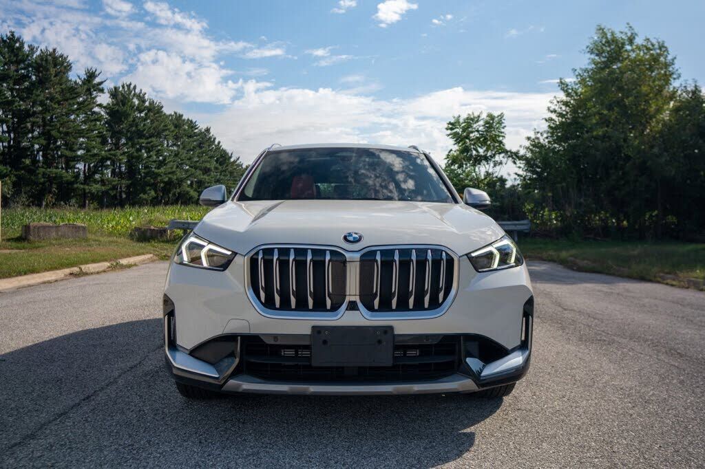 2024 BMW X1