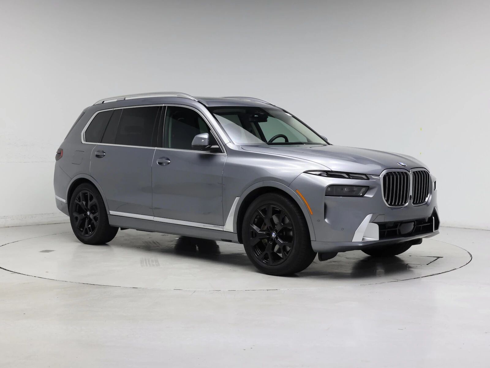 2024 BMW X7