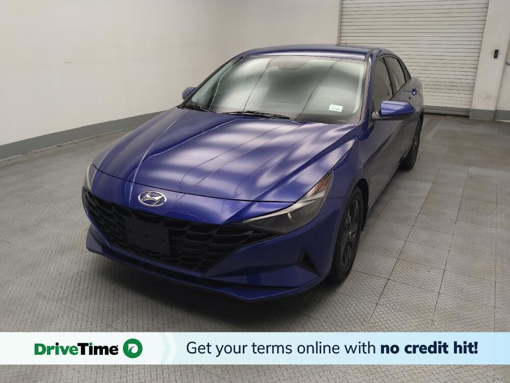 2022 HYUNDAI Elantra