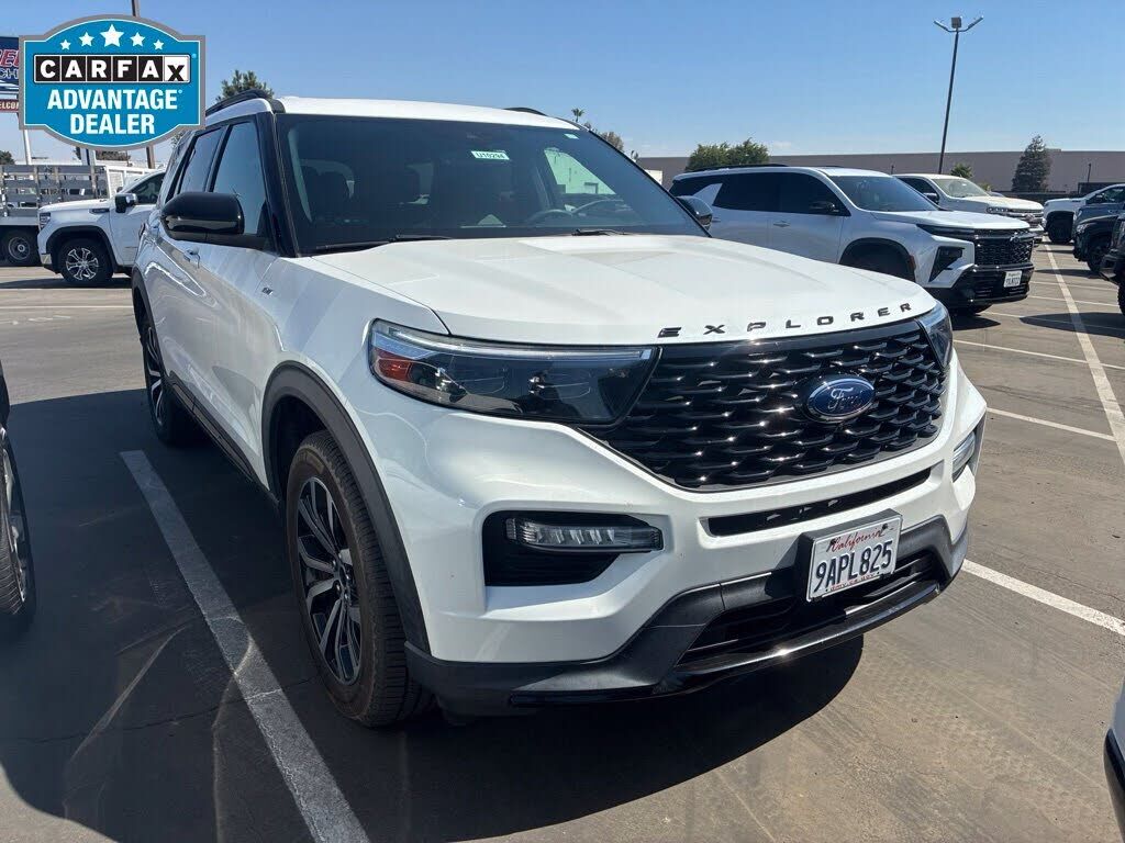 2022 FORD Explorer