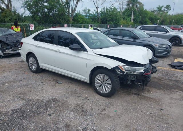 2019 VOLKSWAGEN Jetta