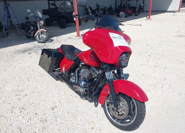2011 HARLEY DAVIDSON Street Glide