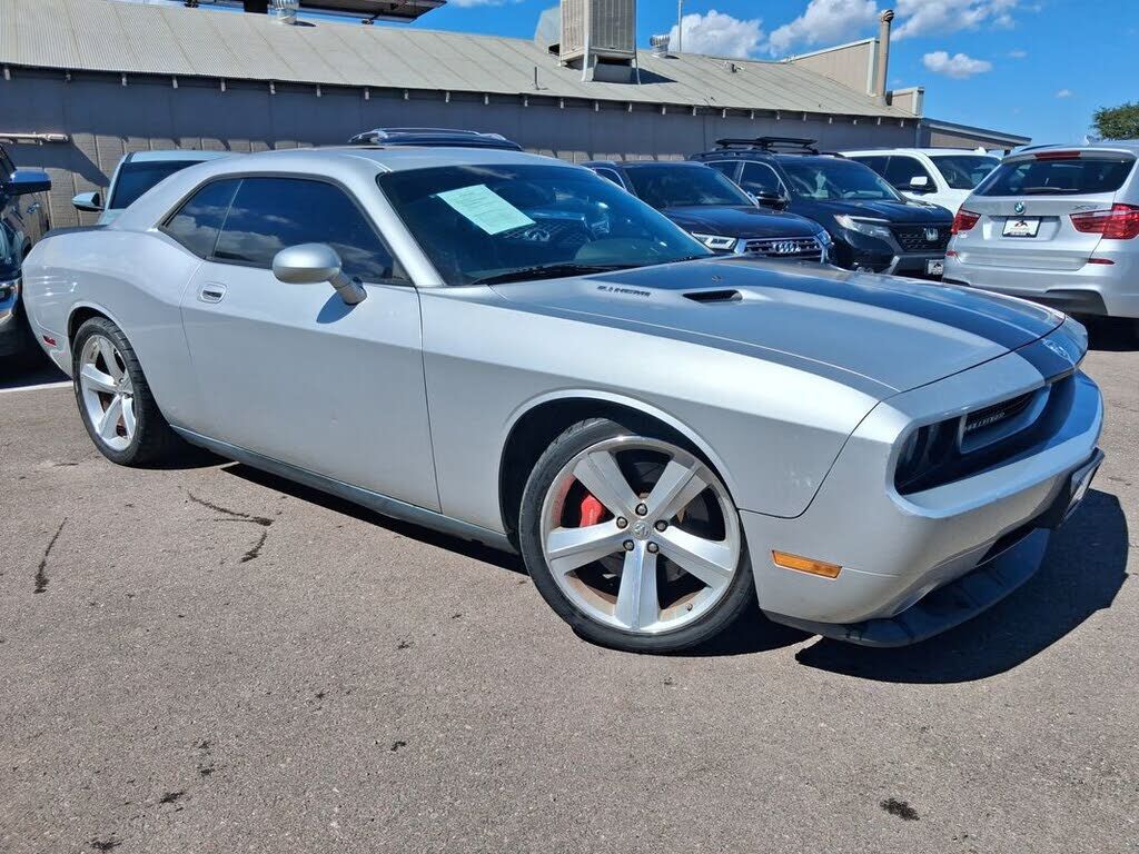 2008 DODGE Challenger