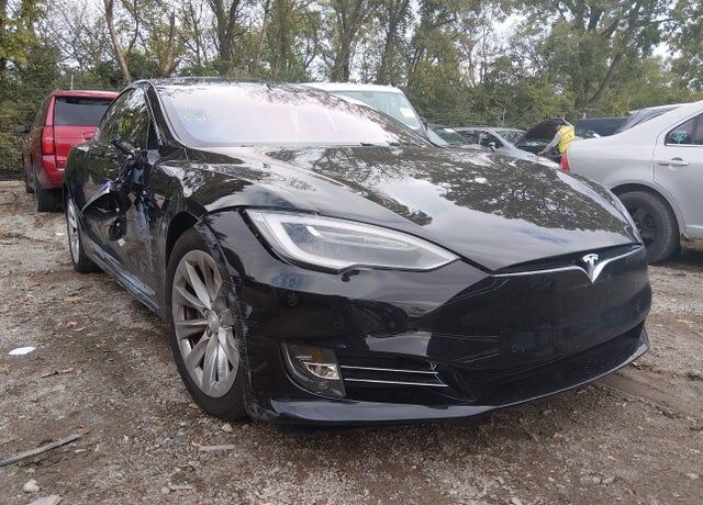 2017 TESLA Model S