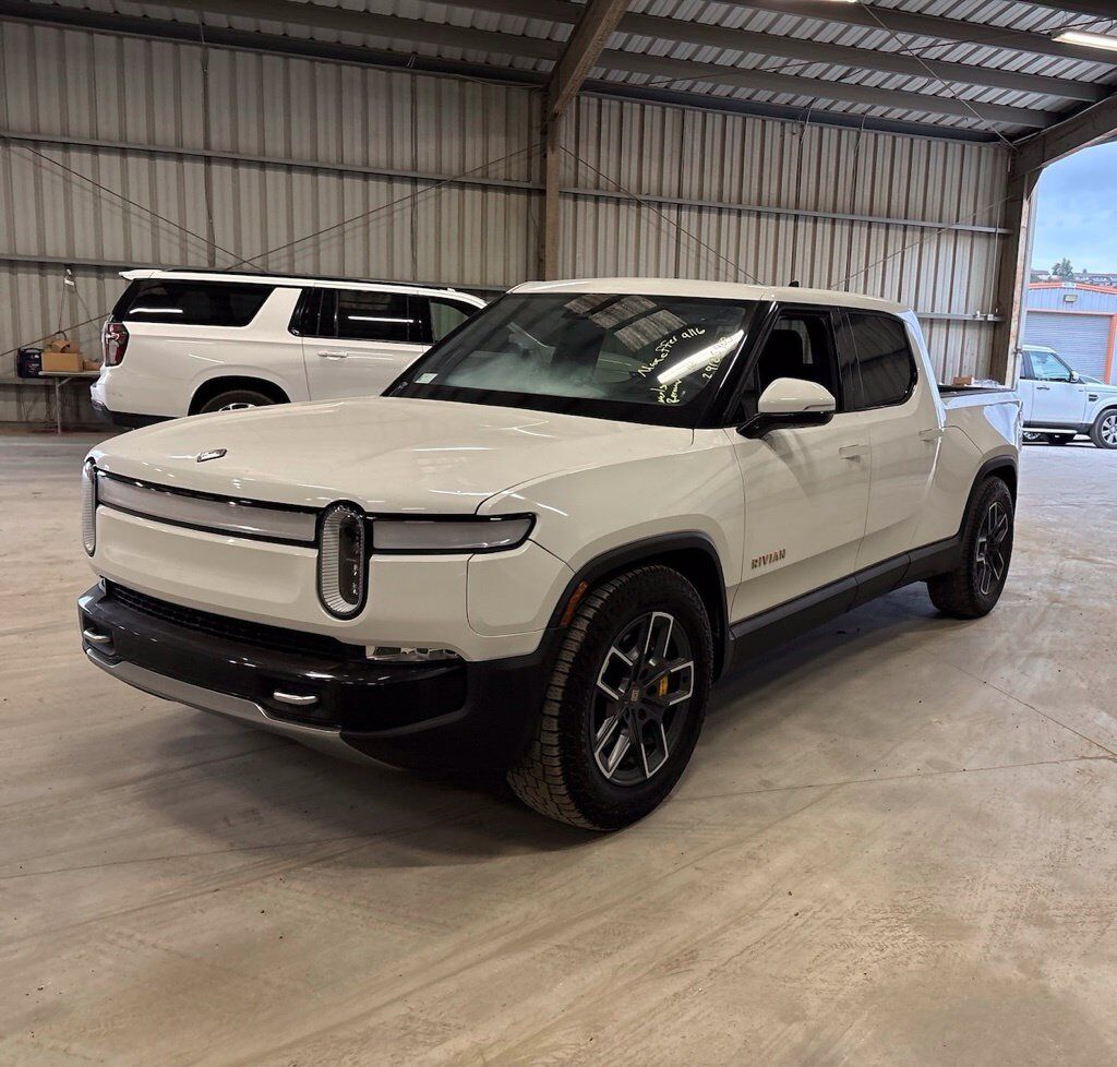 2023 RIVIAN R1T