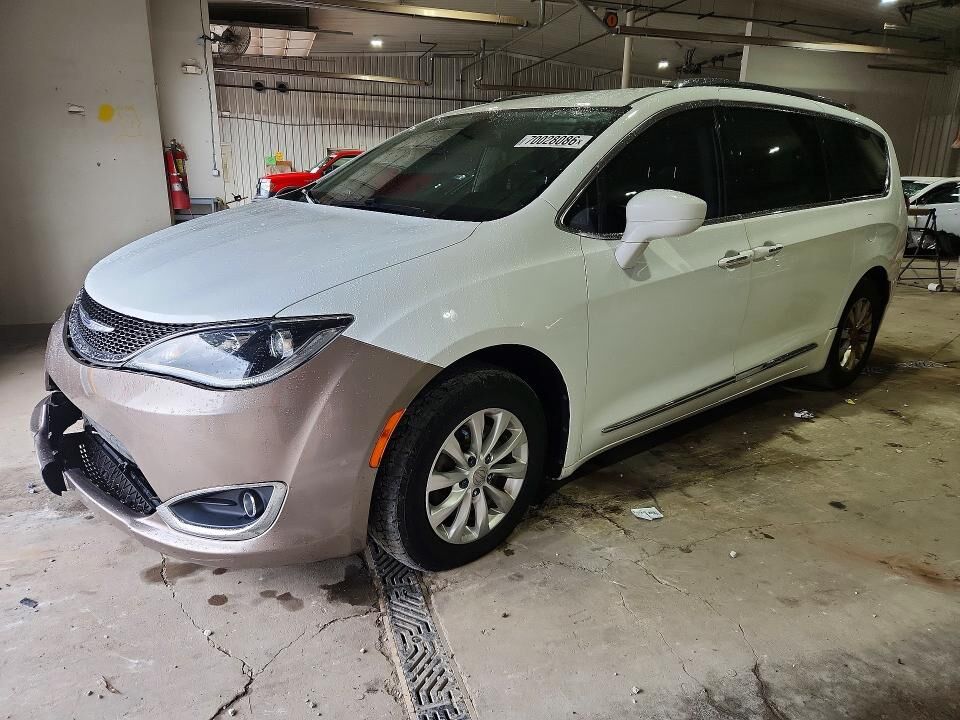 2018 CHRYSLER Pacifica