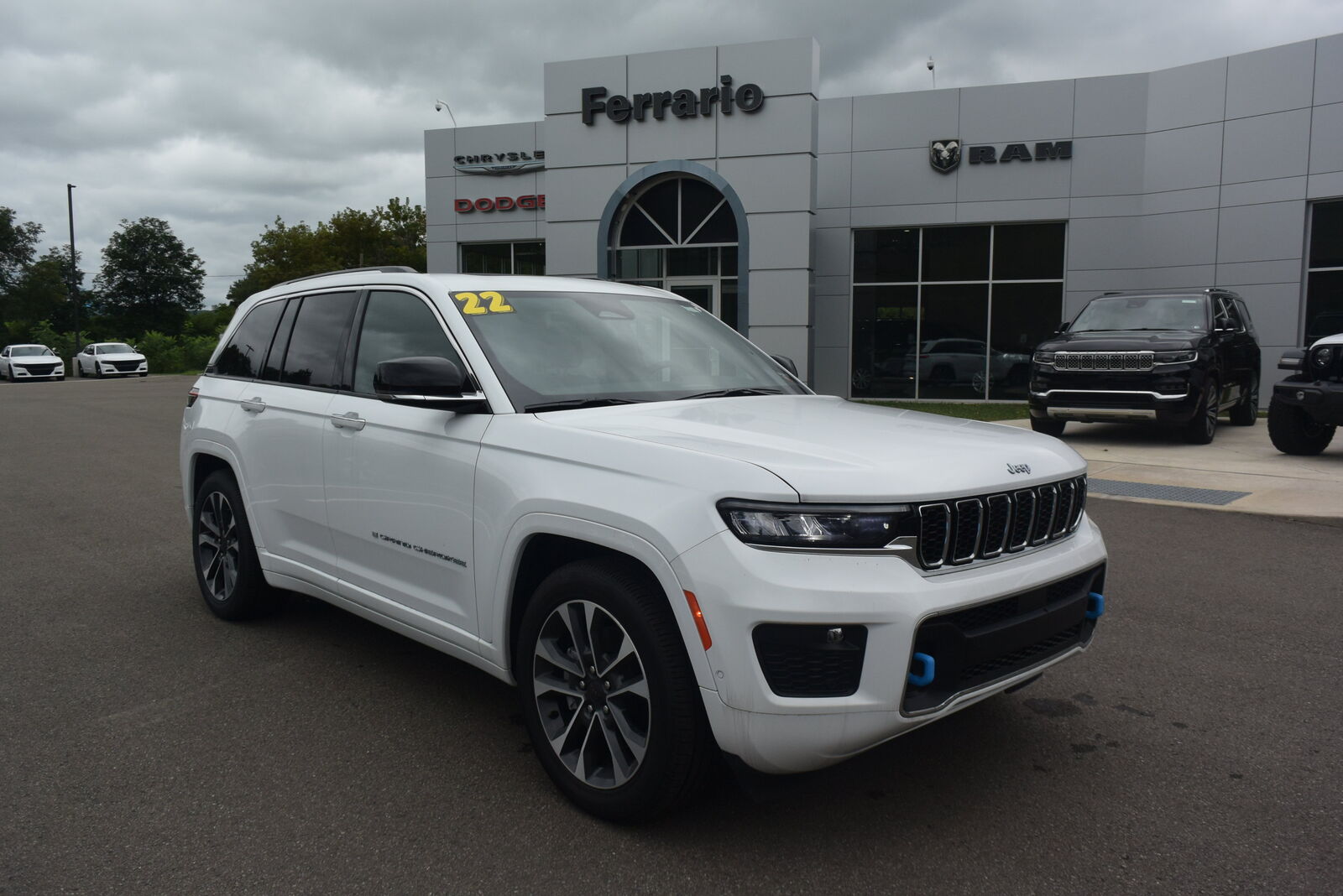 2022 JEEP Grand Cherokee