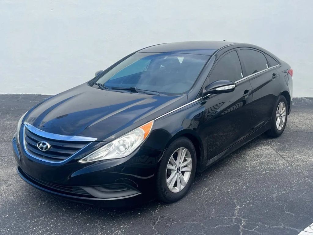 2014 HYUNDAI Sonata