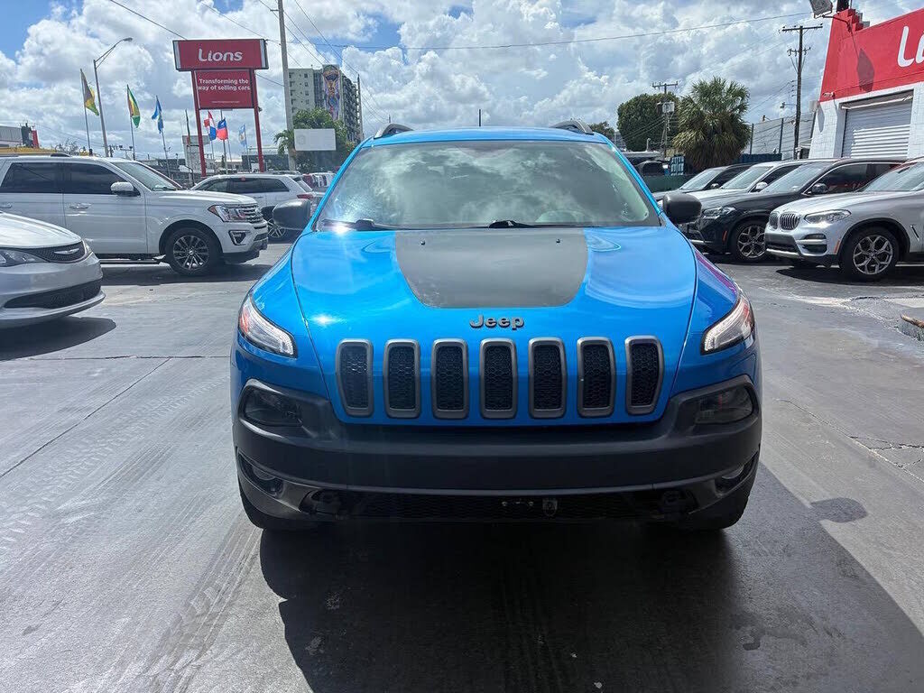 2018 JEEP Cherokee