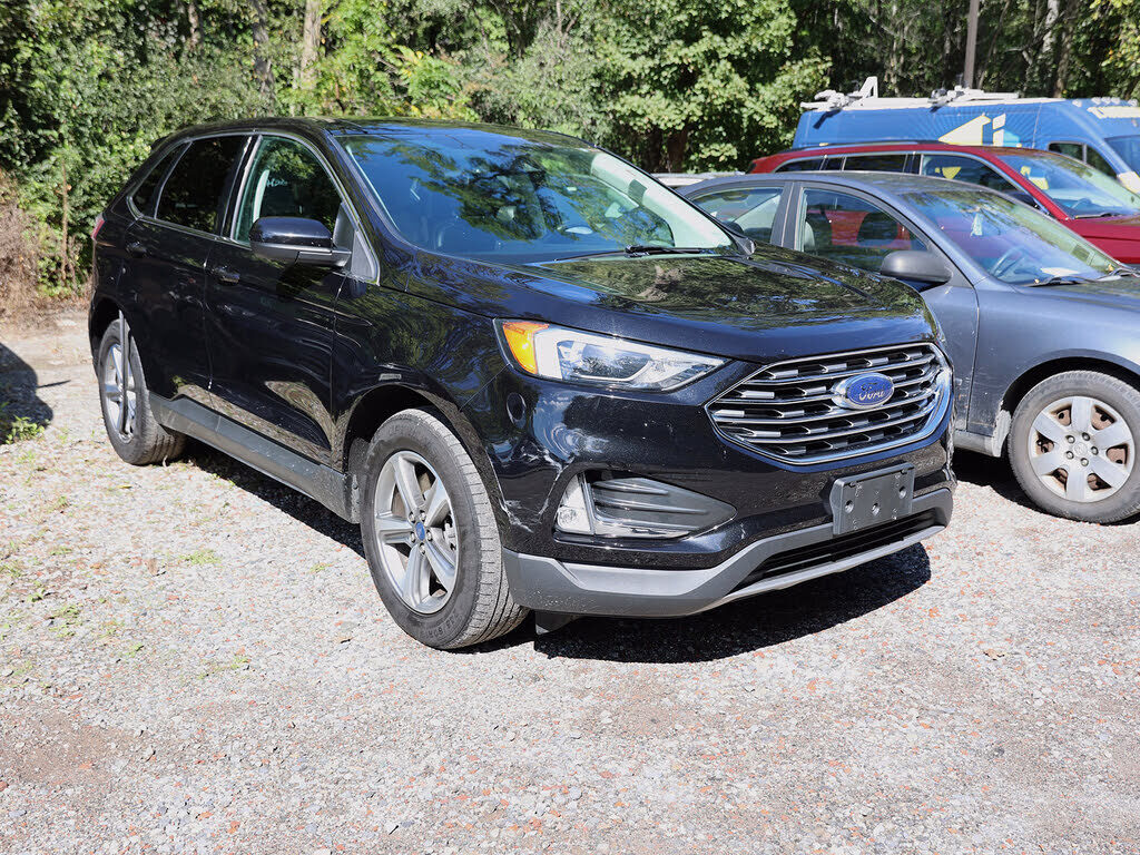 2022 FORD Edge