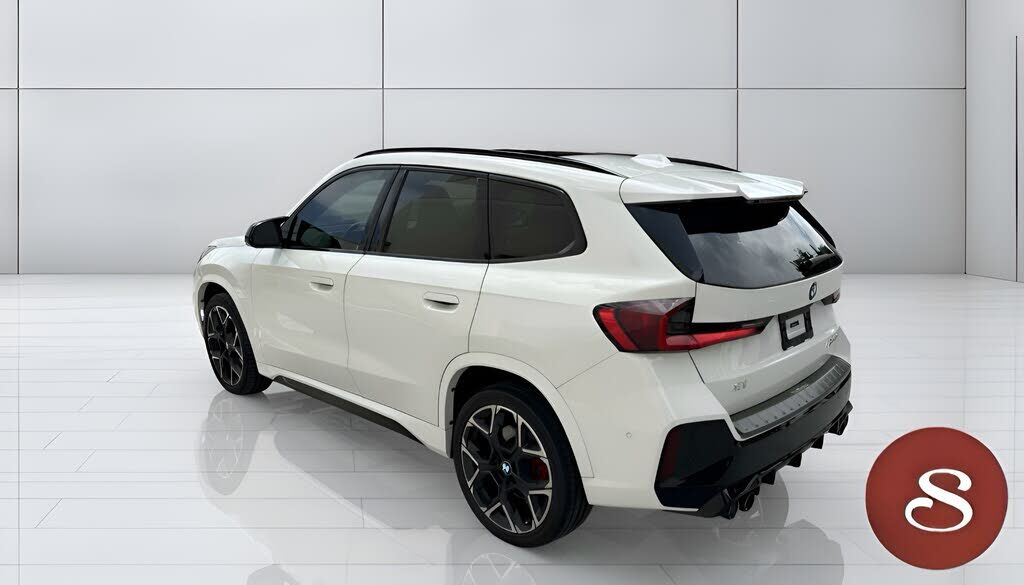 2024 BMW X1