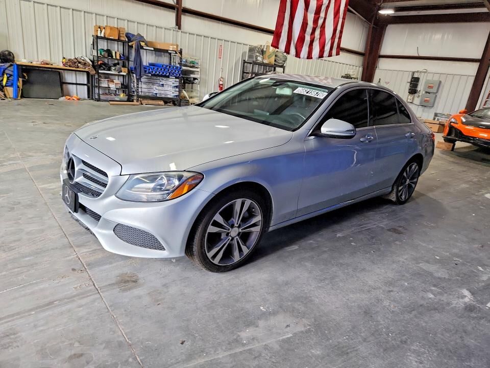 2016 MERCEDES-BENZ C-Class