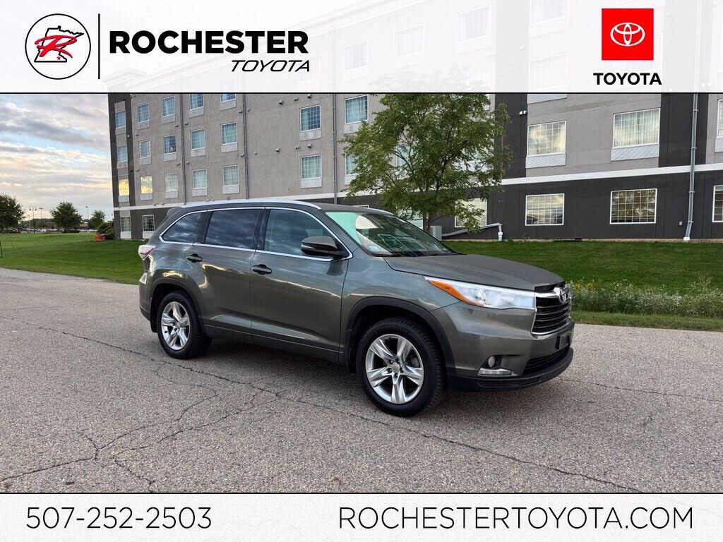 2015 TOYOTA Highlander