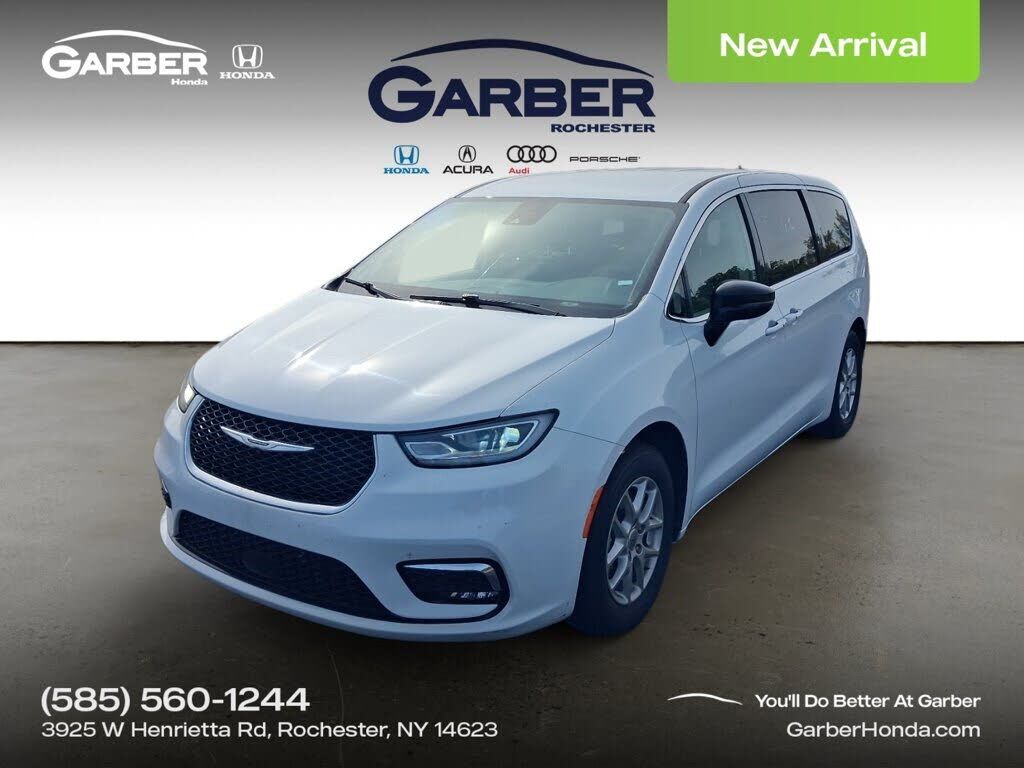 2024 CHRYSLER Pacifica