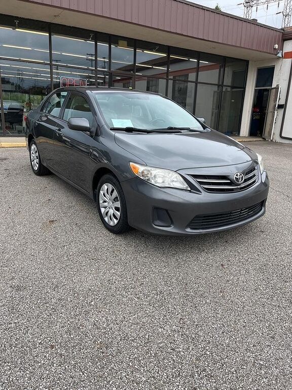 2013 TOYOTA Corolla