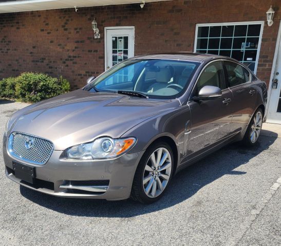 2011 JAGUAR XF