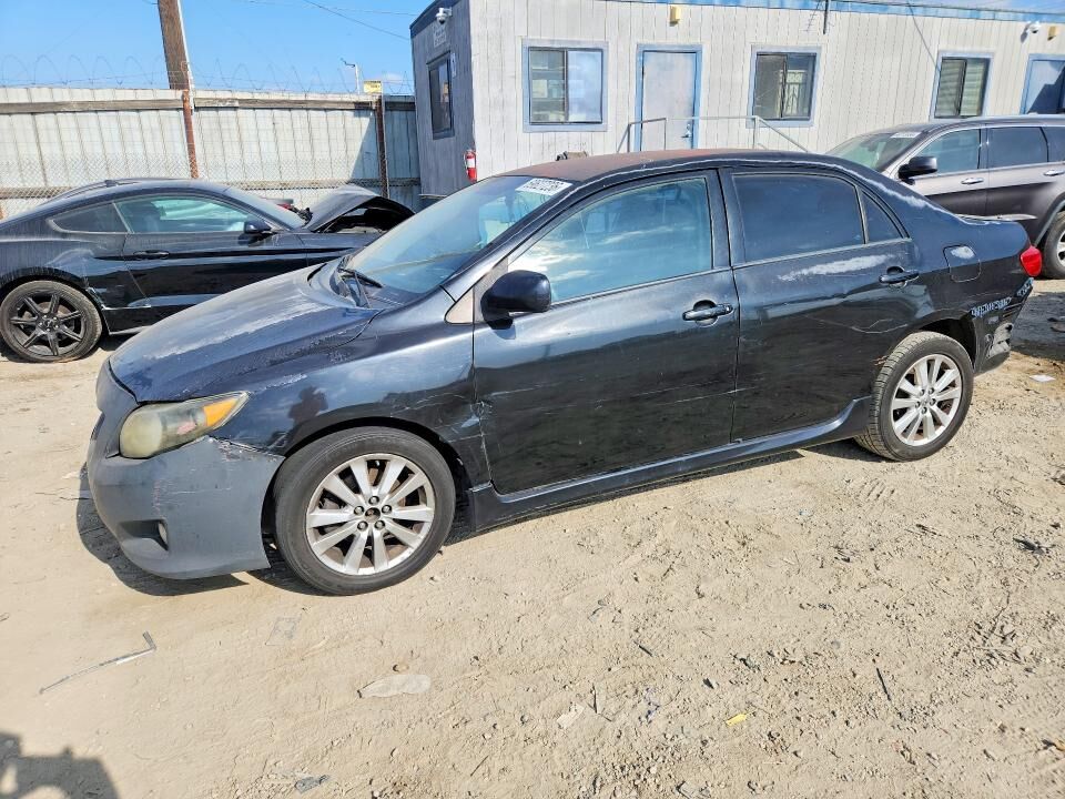 2010 TOYOTA Corolla