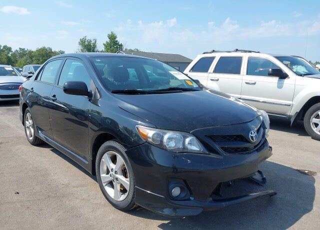 2011 TOYOTA Corolla