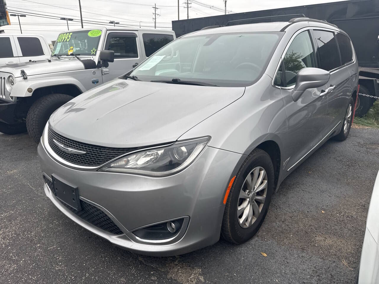 2017 CHRYSLER Pacifica