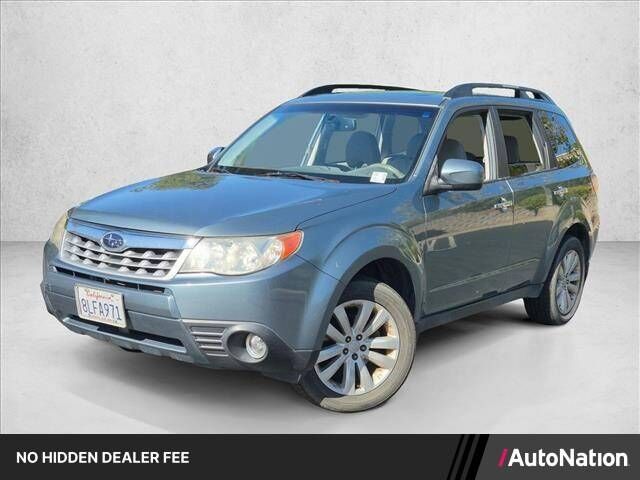 2013 SUBARU Forester