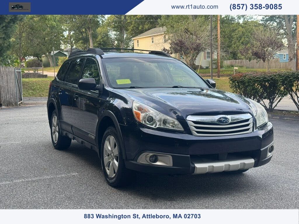 2012 SUBARU Outback