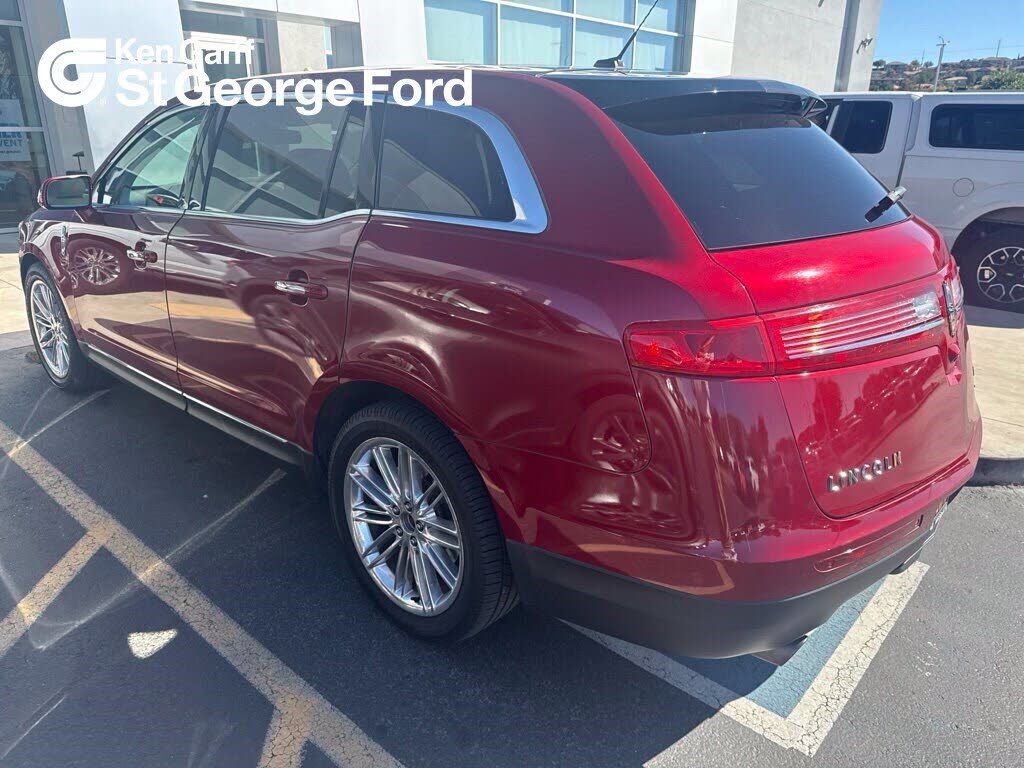 2015 LINCOLN MKT