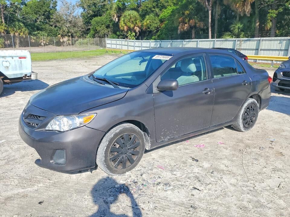 2011 TOYOTA Corolla
