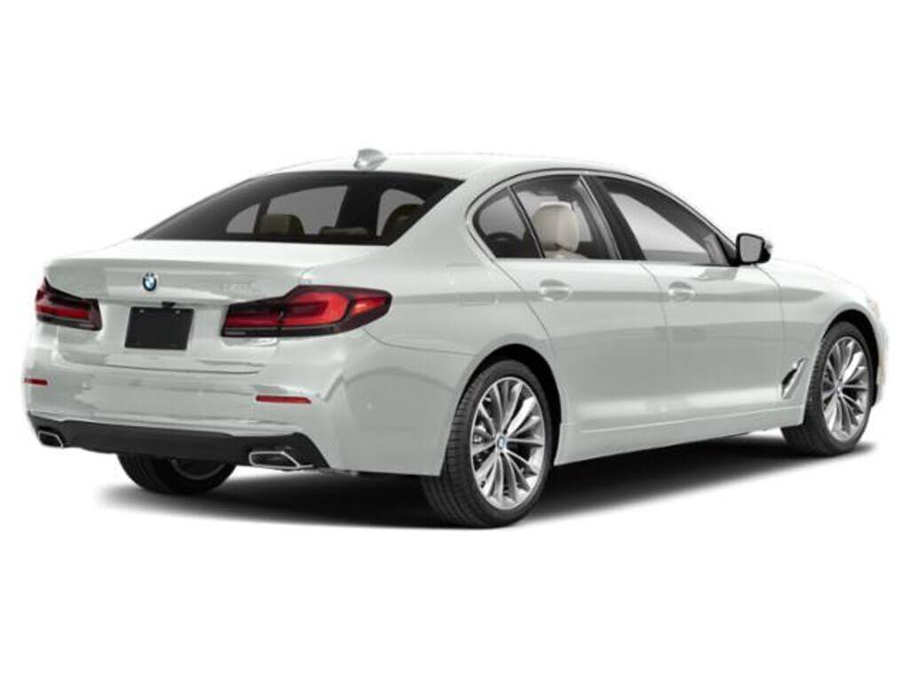 2022 BMW 530e