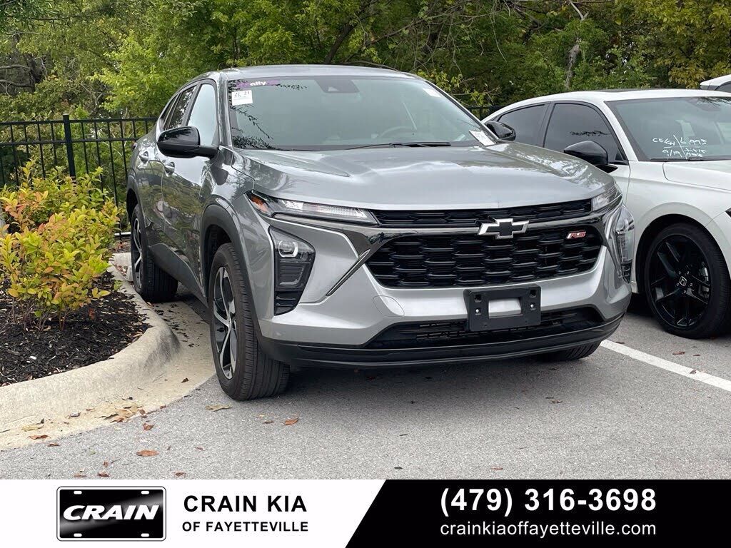 2024 CHEVROLET Trax