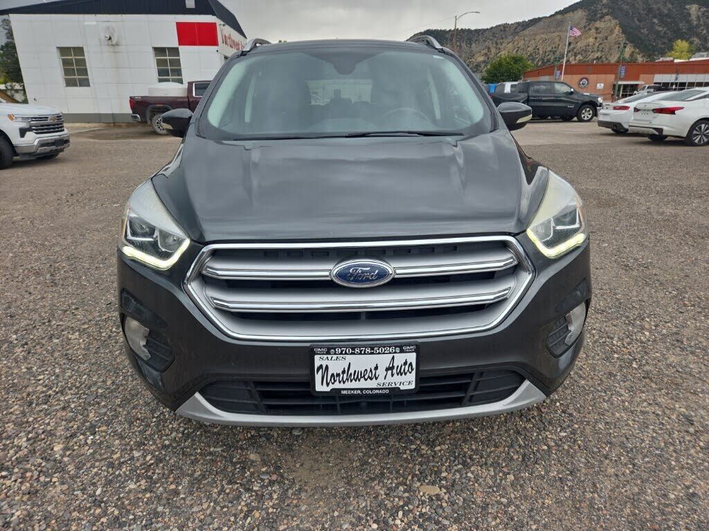 2017 FORD Escape