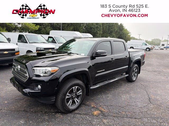 2017 TOYOTA Tacoma
