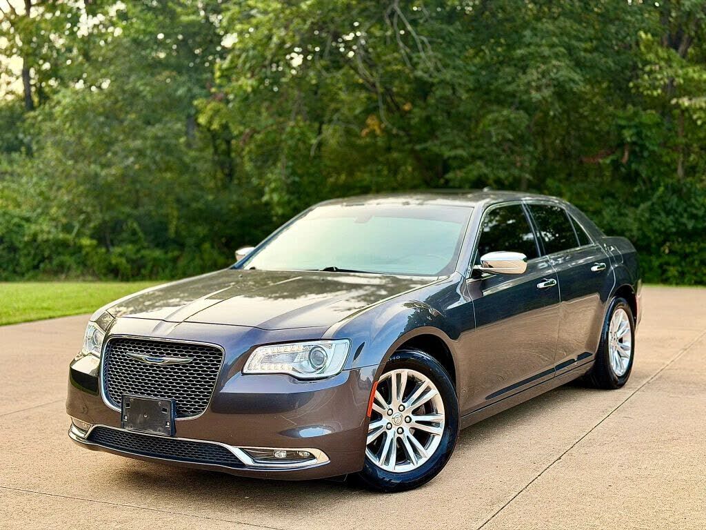 2016 CHRYSLER 300