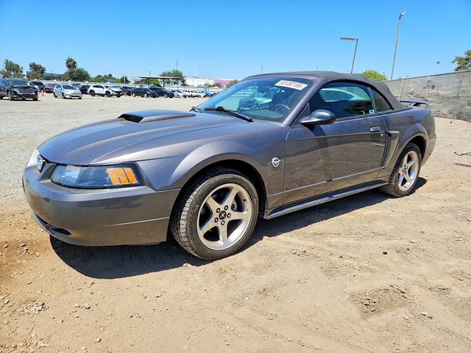 2004 FORD Mustang