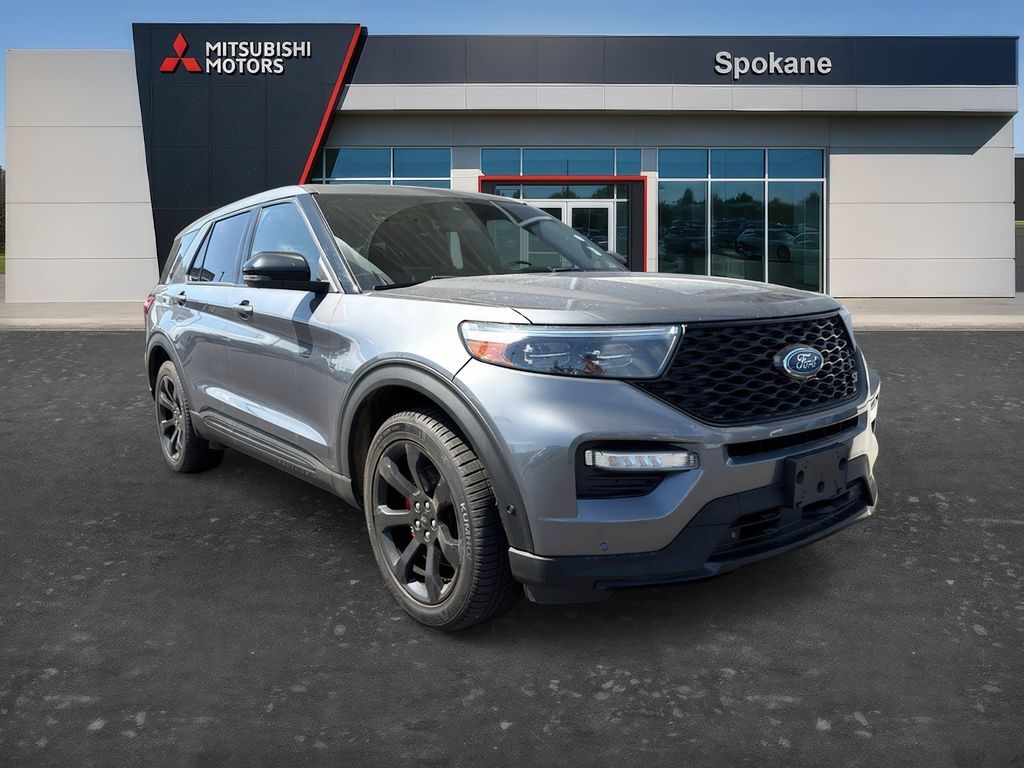 2021 FORD Explorer