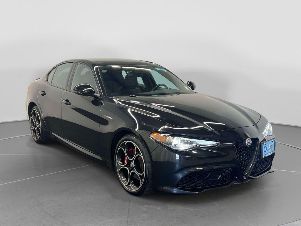 2023 ALFA ROMEO Giulia
