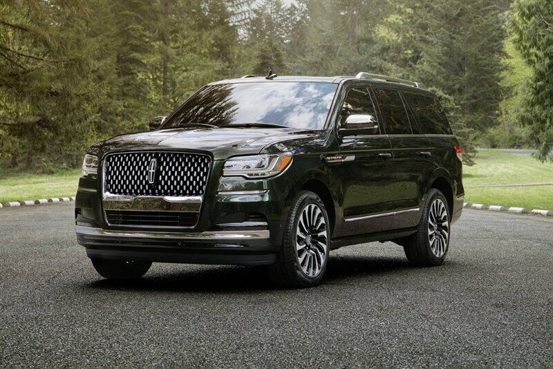 2022 LINCOLN Navigator L