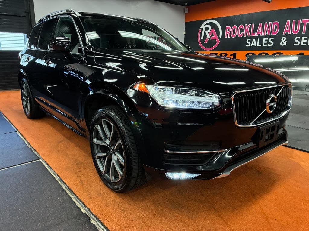 2019 VOLVO XC90