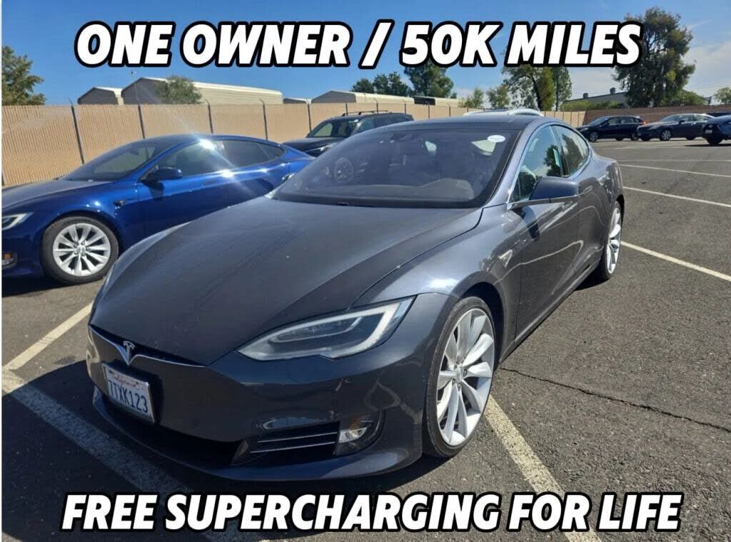 2016 TESLA Model S