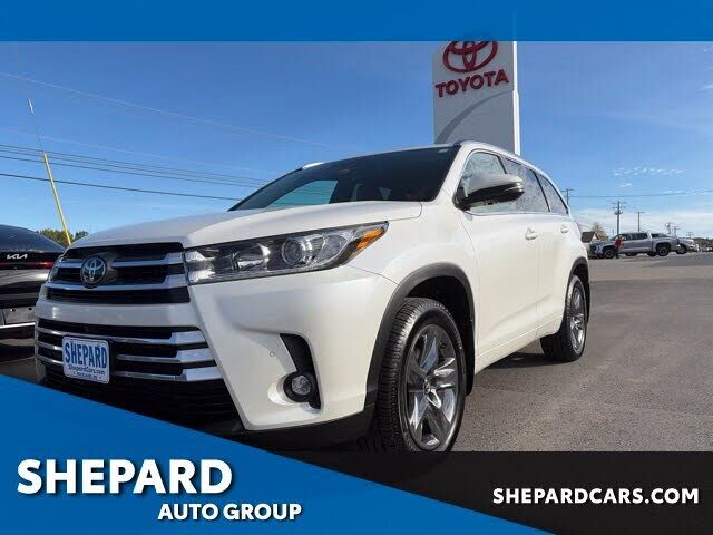 2019 TOYOTA Highlander