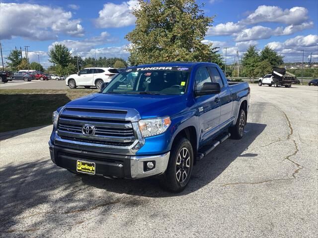 2017 TOYOTA Tundra
