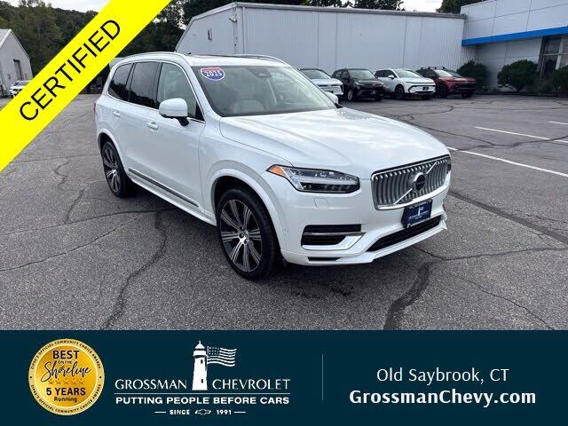 2025 VOLVO XC90