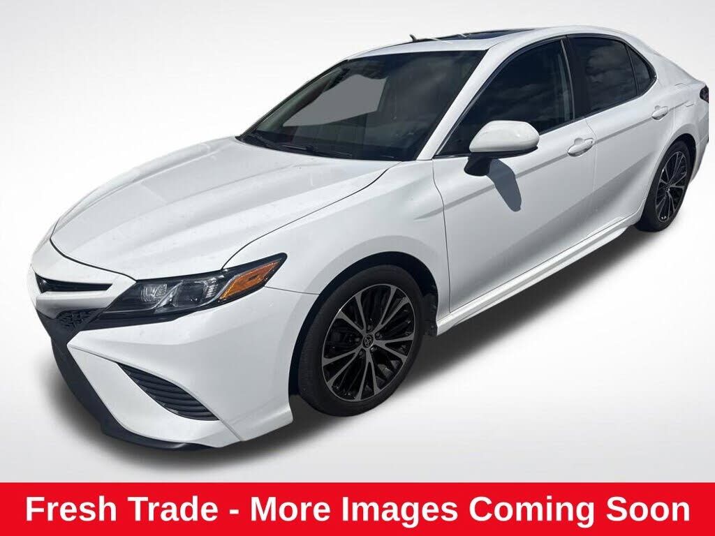 2020 TOYOTA Camry