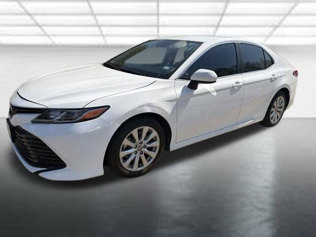 2020 TOYOTA Camry