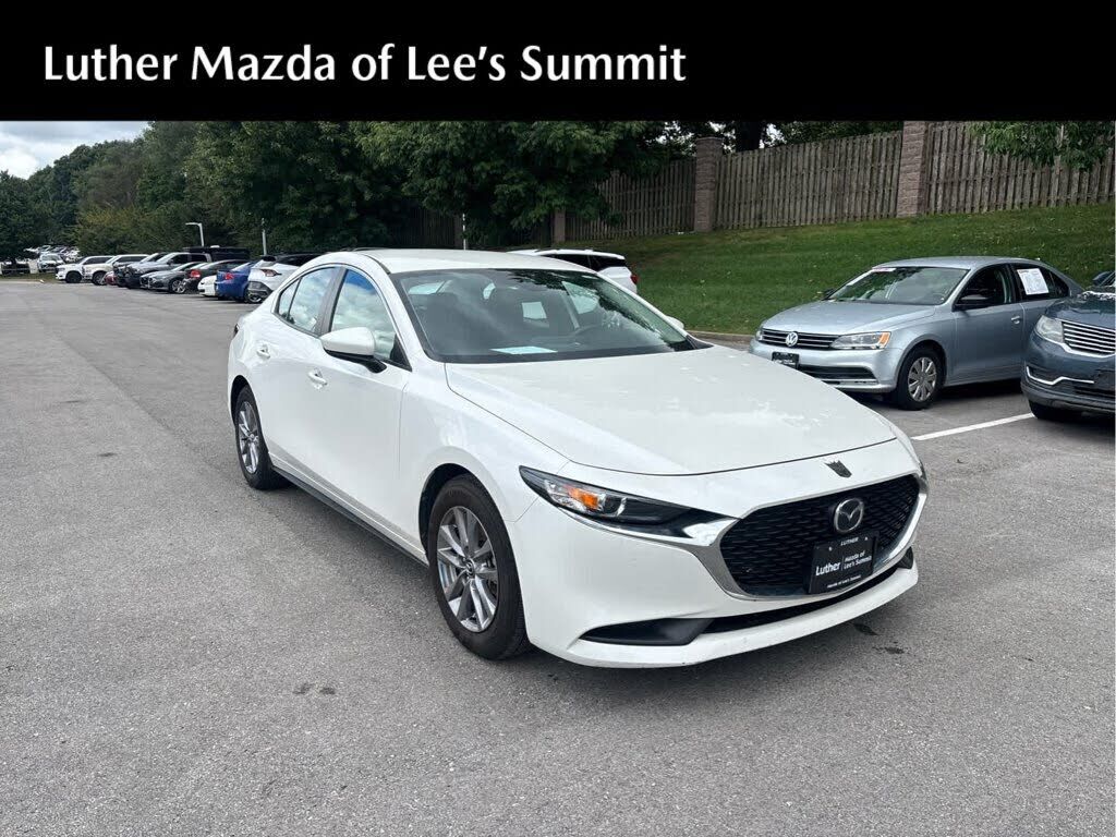 2021 MAZDA Mazda3